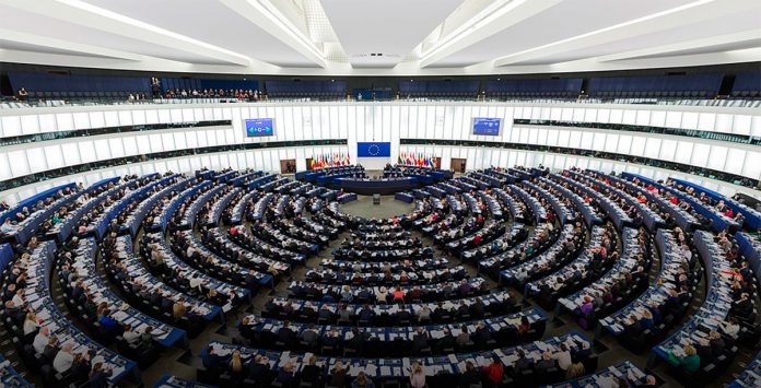 Parlamento Europeo alerta burbujas inmobiliarias