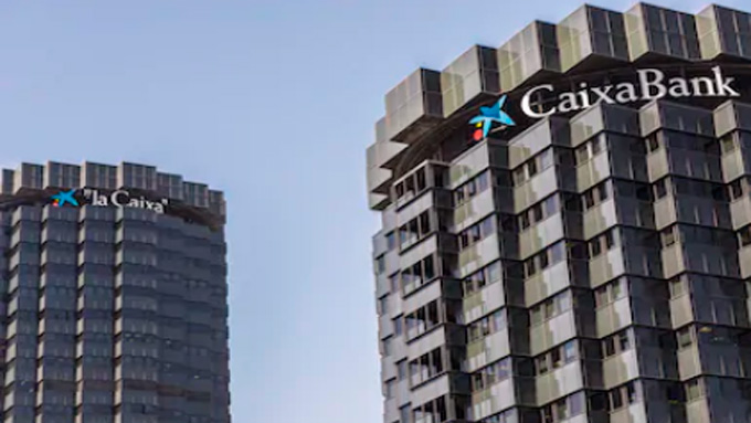 caixabank-economía Caixabank aportó a la economía 9.468 millones de euros en 2019