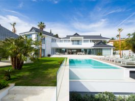 Canarias quiere prohibir la compra de viviendas por extranjeros Varapalo para hacienda, las plataformas de alquileres turisticos no estan obligadas a informar segun el supremo