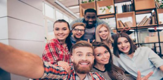 Subidas de sueldo o viviendas más barata para los jóvenes
