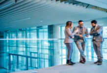 Internacionalización del sector inmobiliario Villarroya-nudo gordiano
