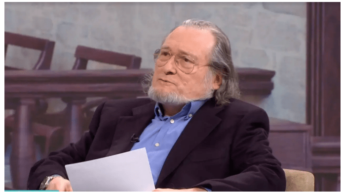 Niño Becerra-Economista