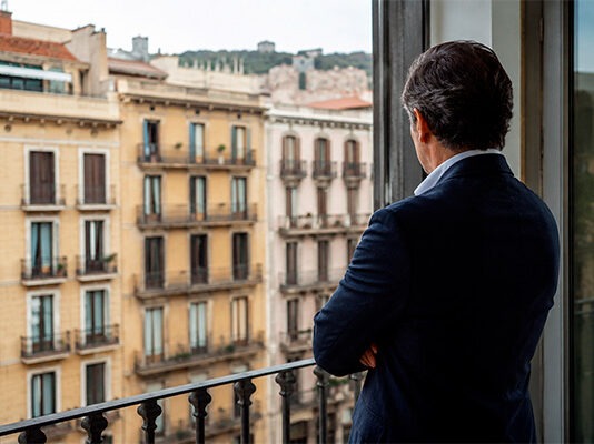Informe del CIS: desesperación por la escasez de vivienda y la economía real